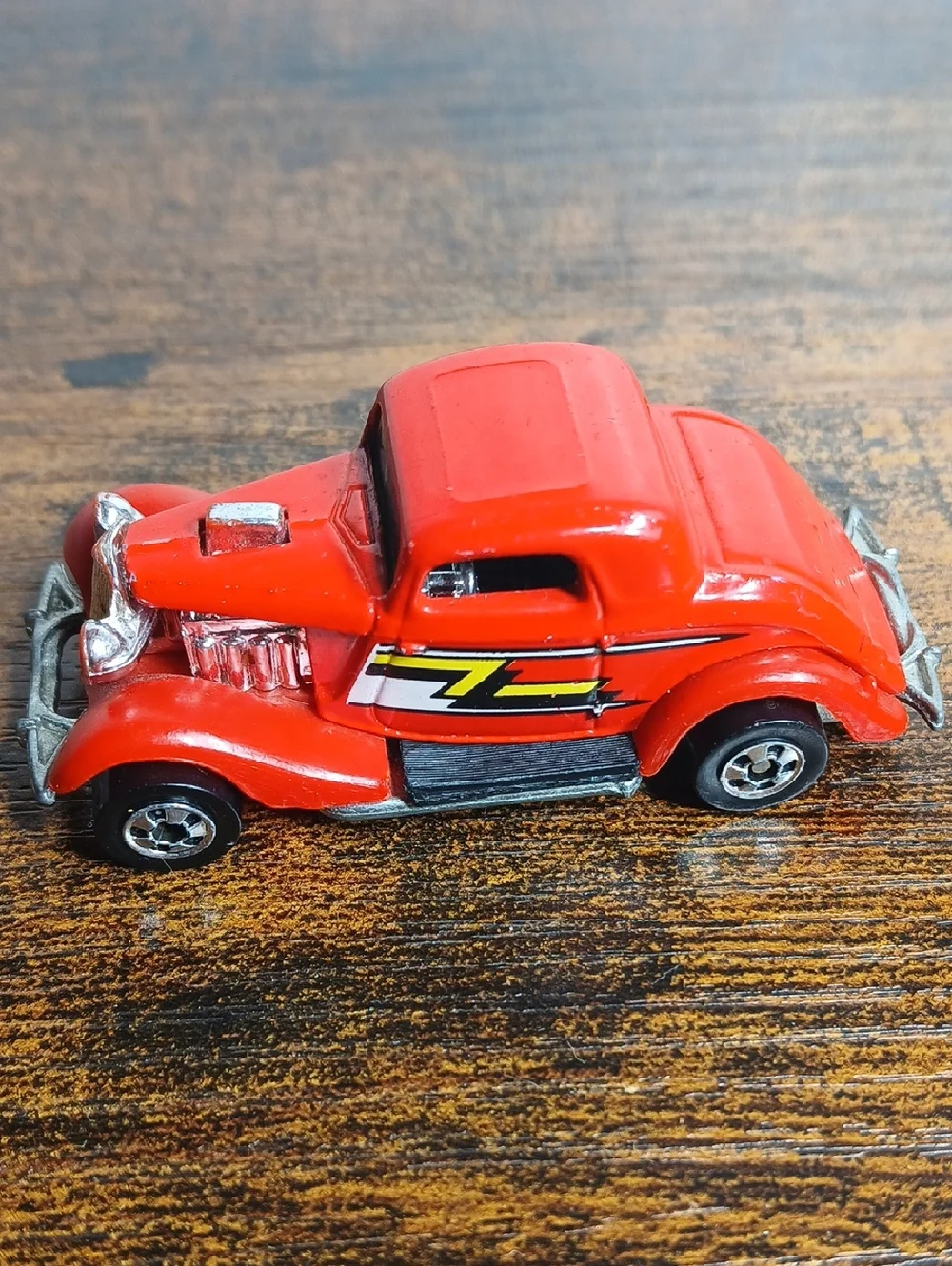 Hot Wheels 1986 ZZ Top 3 Window '34 Ford Coupe Red Rock N Roll Car